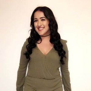 Meet your Posher, Monique